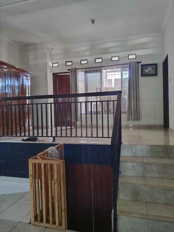 rumah dijual di tanah baru jl cahaya titis depok