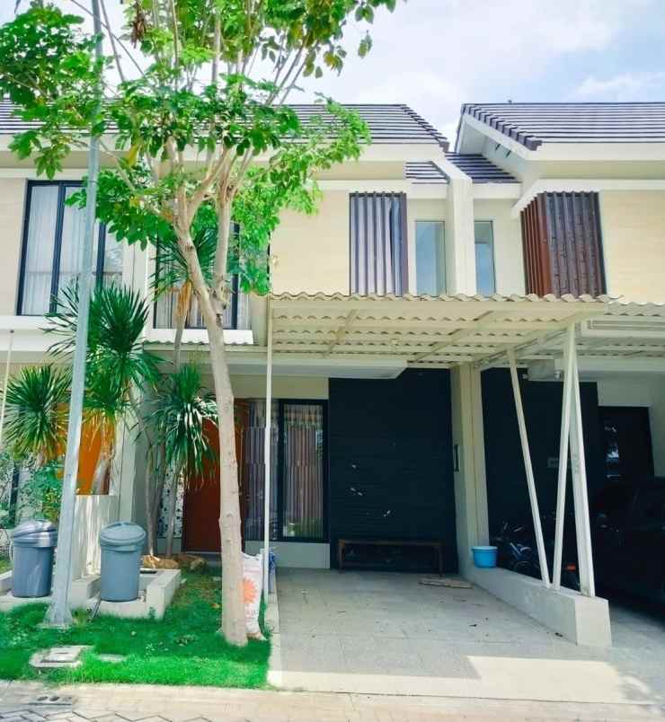 rumah dijual northwest lake citraland surabaya barat