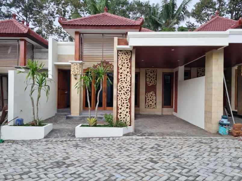 rumah etnik mewah harga murah di mertoyudan magelang