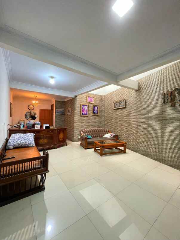 rumah full furnished di cipinang jaya jakarta timur