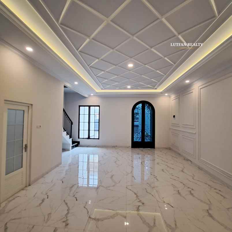 rumah jagakarsa american classic non cluster