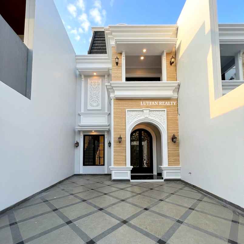 rumah jagakarsa american classic non cluster
