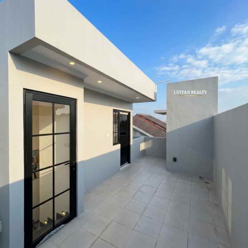 rumah jagakarsa american classic non cluster