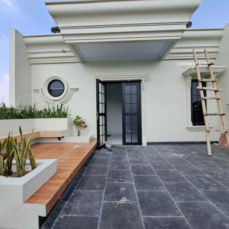 rumah jagakarsa modern classic