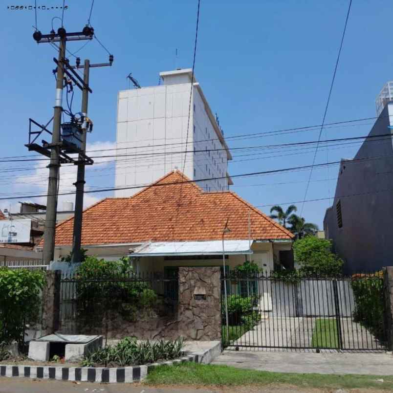 rumah jl prapanca pusat kota strategis