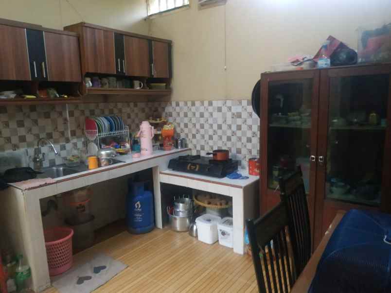 rumah jln raya pitara cipayung depok