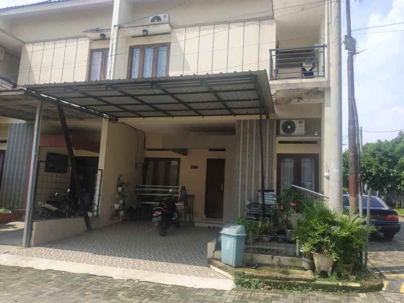 rumah jln raya pitara cipayung depok