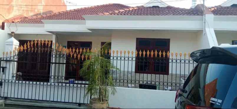 rumah klampis semolo timur strategis row 2 mobil bu