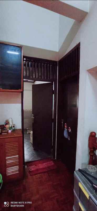 rumah lebak bulus