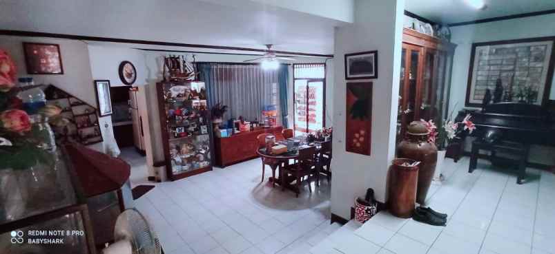 rumah lebak bulus