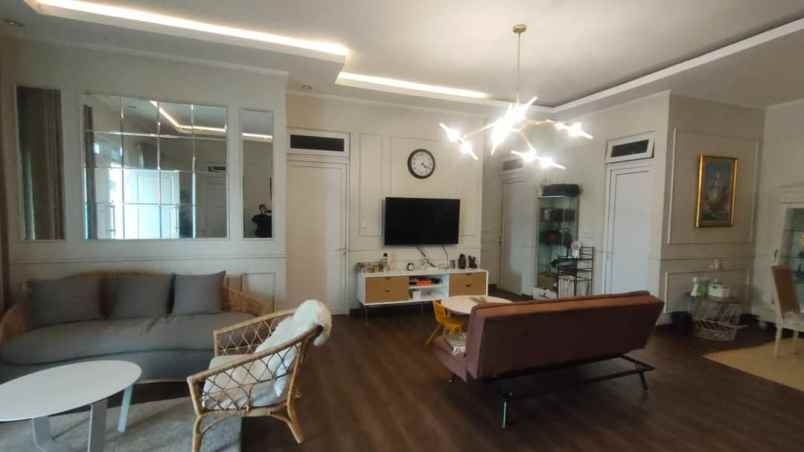 rumah lux di arcamanik bandung