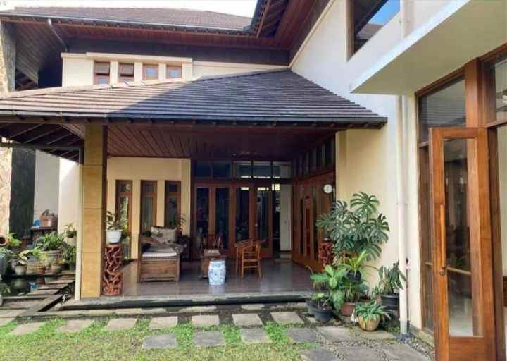 rumah mainroad dago bandung potensial segala usaha