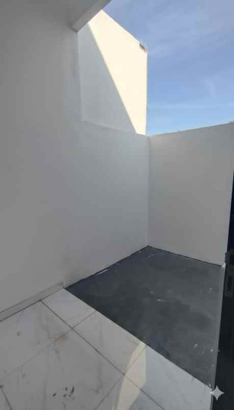 rumah mewah 2 lantai di tapos depok