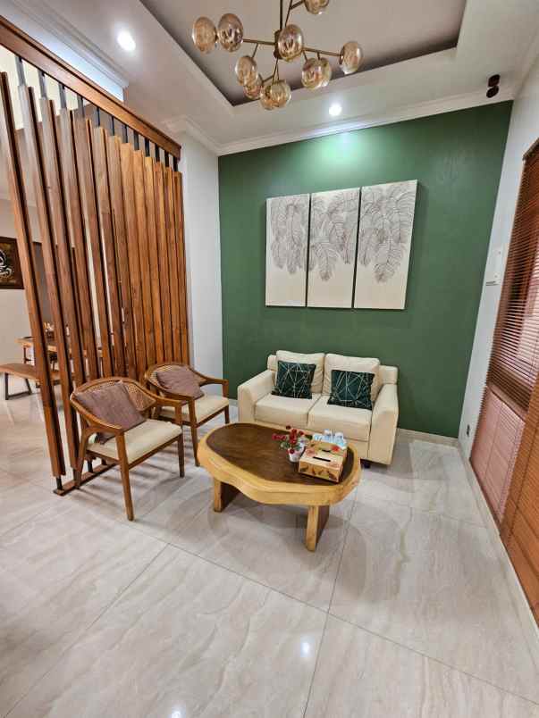 rumah mewah di citra gran cibubur