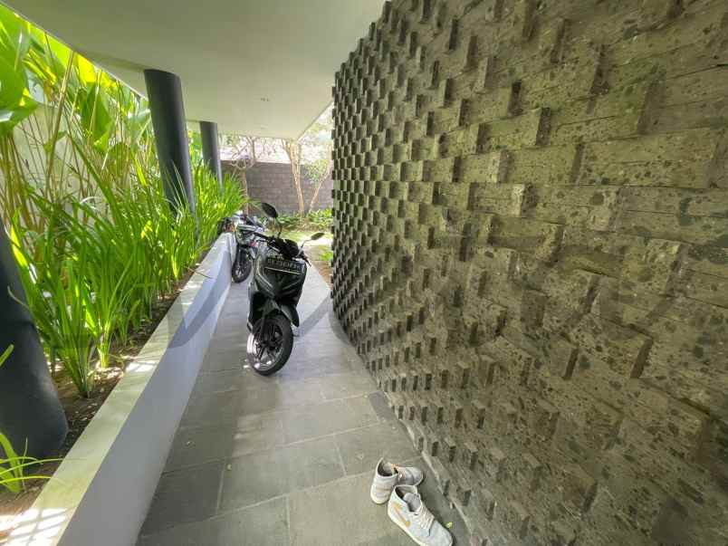 rumah mewah private pool tukad musi renon denpasar