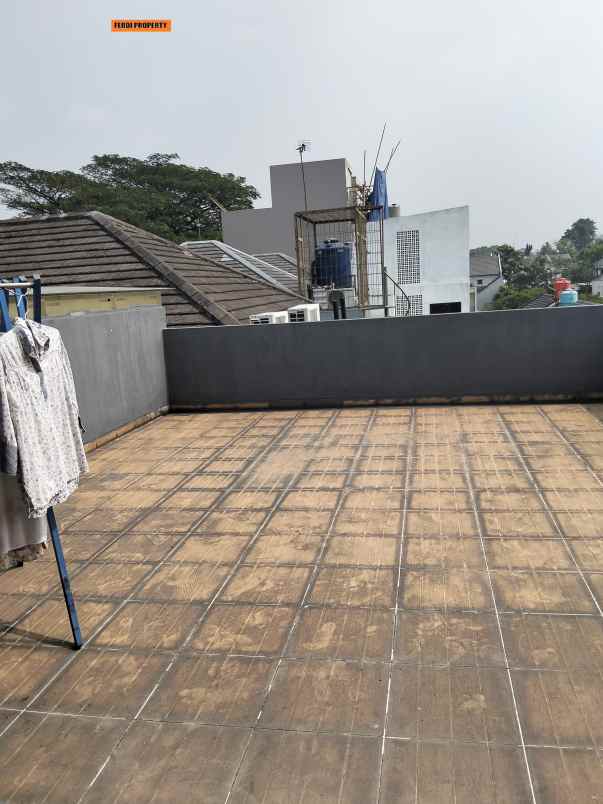 rumah minimalis 2 lantai siap huni citra gran cibubur