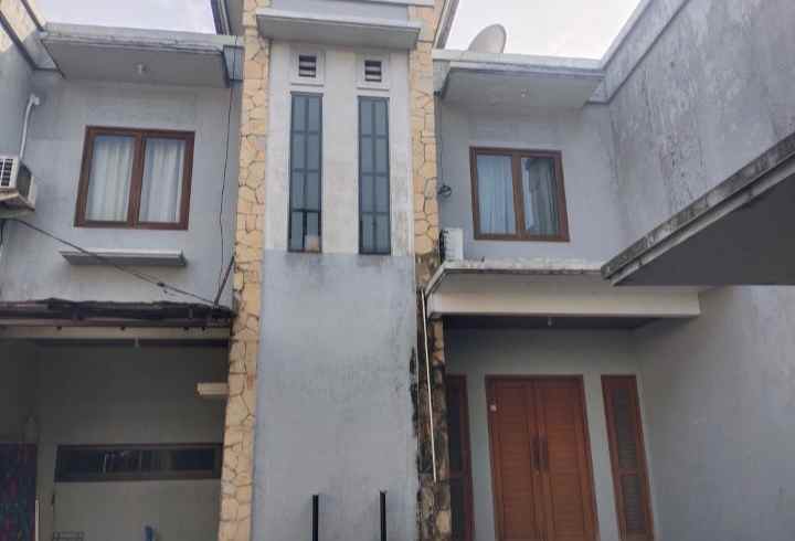 rumah minimalis bintaro sektor 2