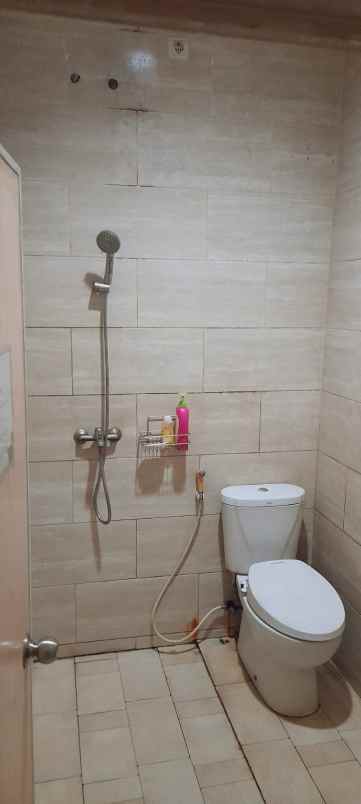 rumah minimalis dekat tol bekasi timur