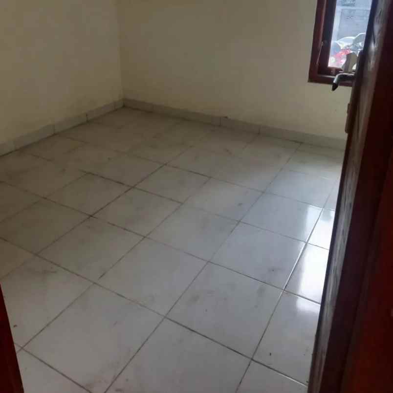 rumah minimalis tepi aspal di jl godean km 7 5 sleman