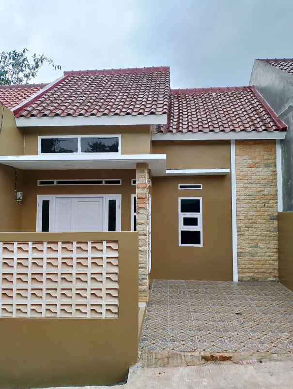 rumah modern harga promo dijual nego shm