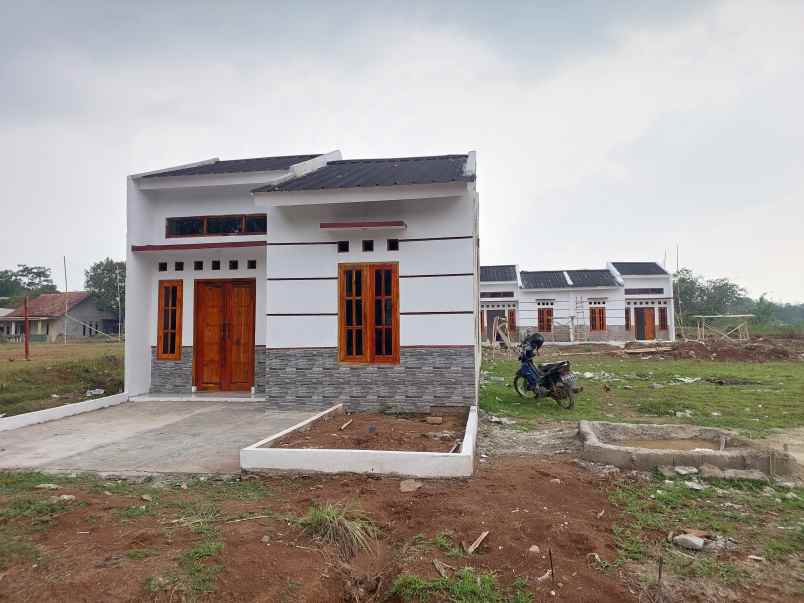 rumah murah dekat stasiun bebas banjir