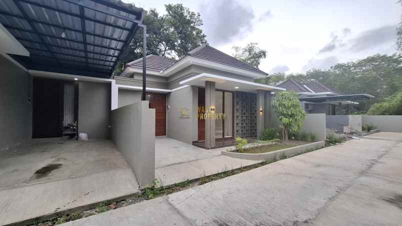 rumah murah modern di kalasan dekat kampus 2 unriyo