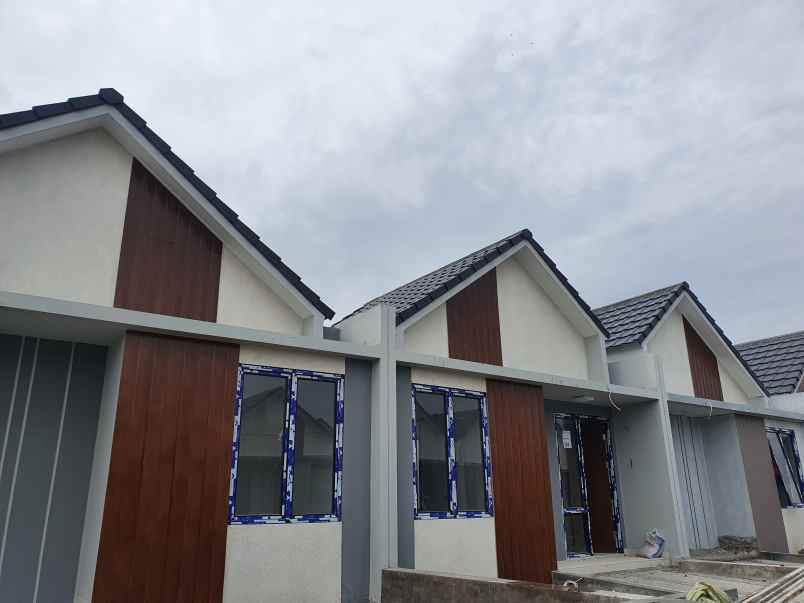 rumah perumahan metland cibitung