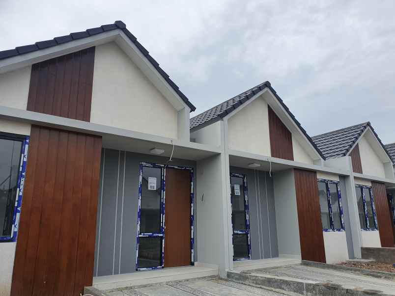 rumah perumahan metland cibitung