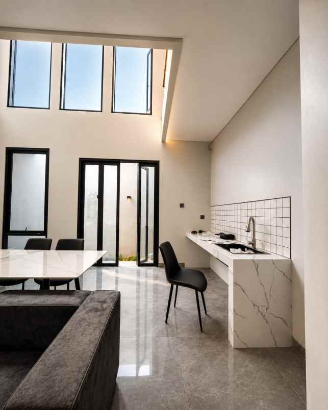 rumah premium dekat uii jogja