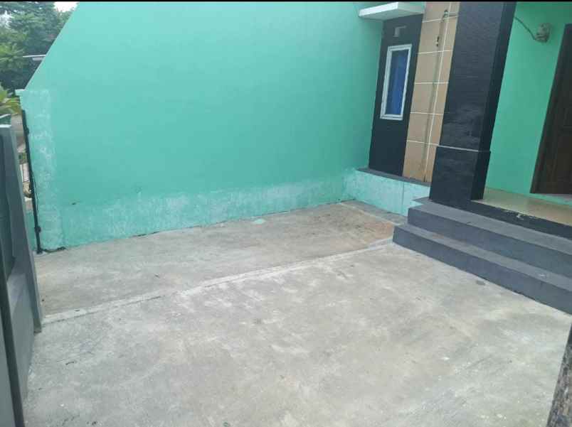 rumah second 1 6 m di perumahan maharaja depok