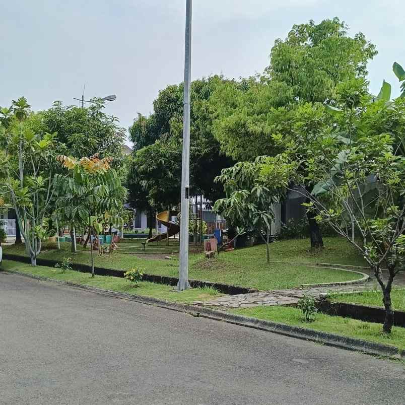 rumah siap huni di cluster aralia harapan indah bekasi