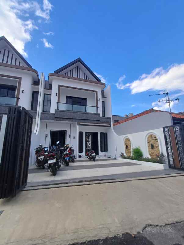 rumah siap huni jakarta selatan jagakarsa scandinavian