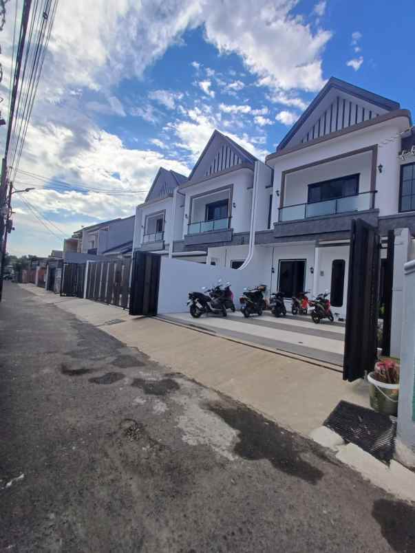 rumah siap huni jakarta selatan jagakarsa scandinavian