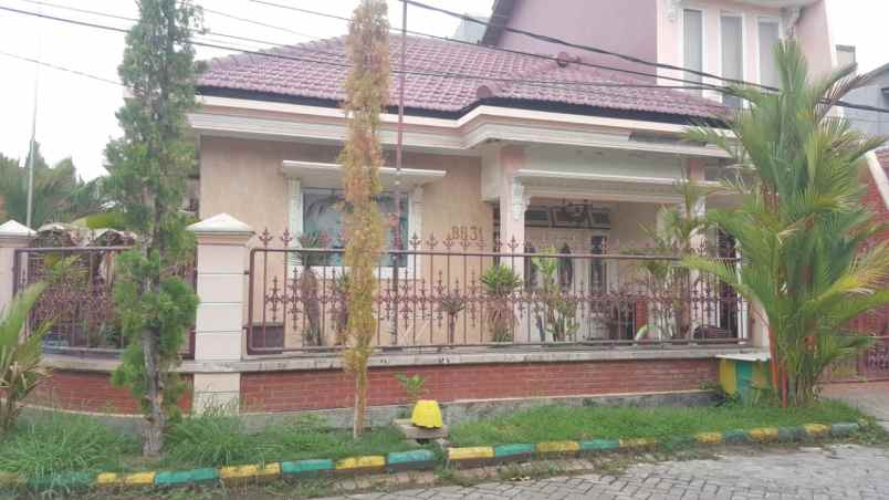 rumah siap huni posisi hook pojokan