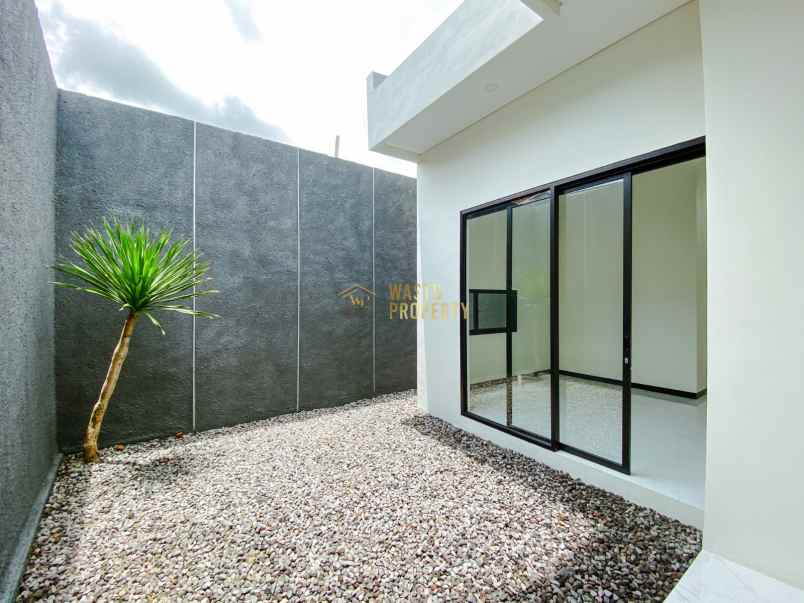 rumah siap huni terbaik di ngaglik open space