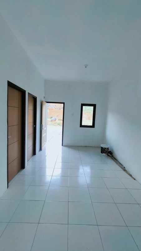 rumah subsidi premium di karawang barat cicilan plat