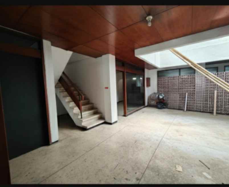 rumah tempo dulu di sayap riau bandung