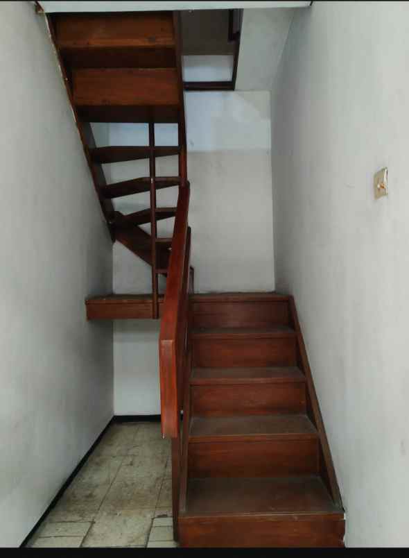 rumah tempo dulu di sayap riau bandung