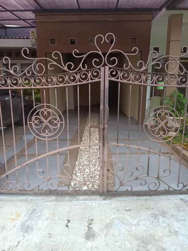 rumah tinggal di bintaro jaya