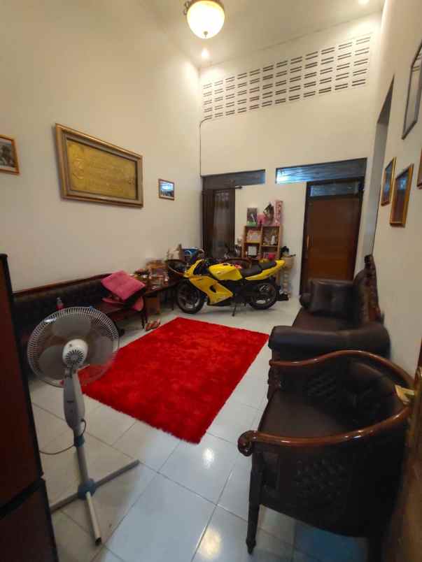 rumah tinggal minimalis di margasari buahbatu bandung