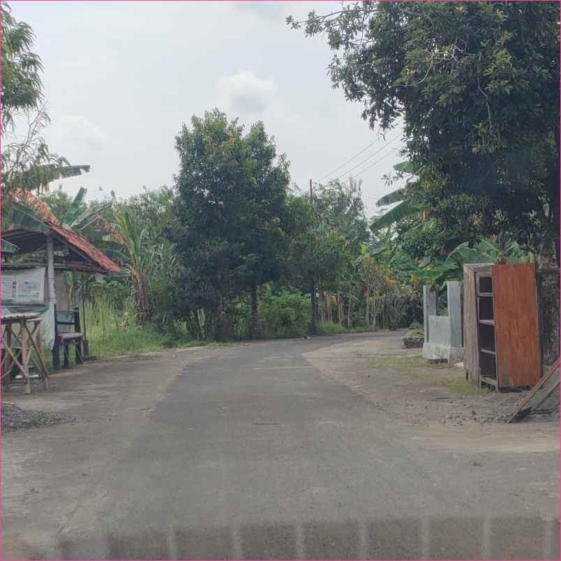 selatan jl kebon agung tanah murah godean sleman