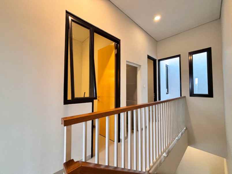 simplicity kukusan depok rumah untuk keluarga muda