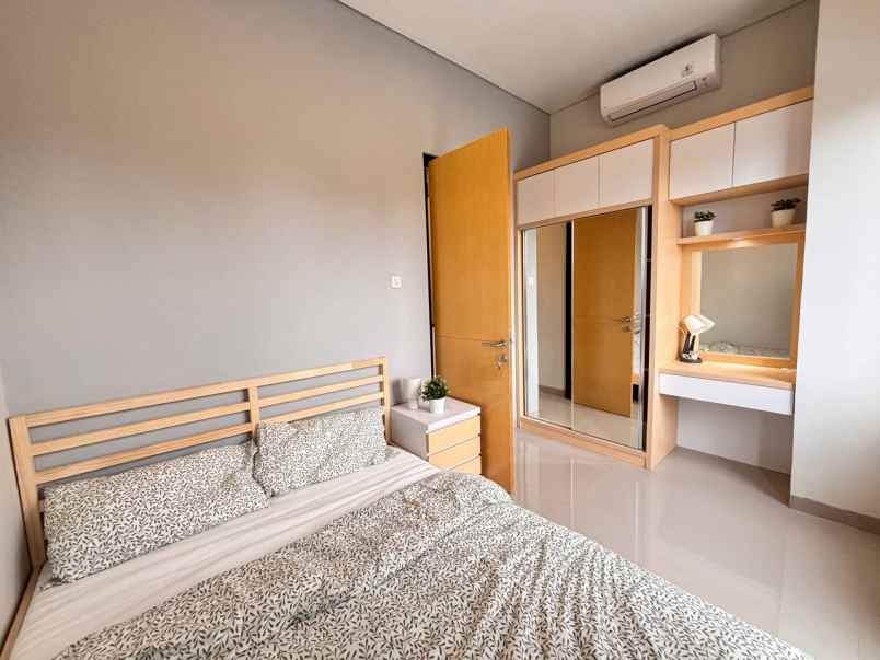 simplicity kukusan depok rumah untuk keluarga muda