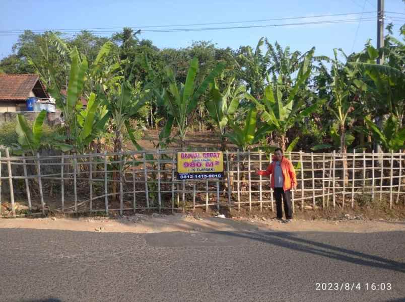 tanah matang siang bangun di jatinangor