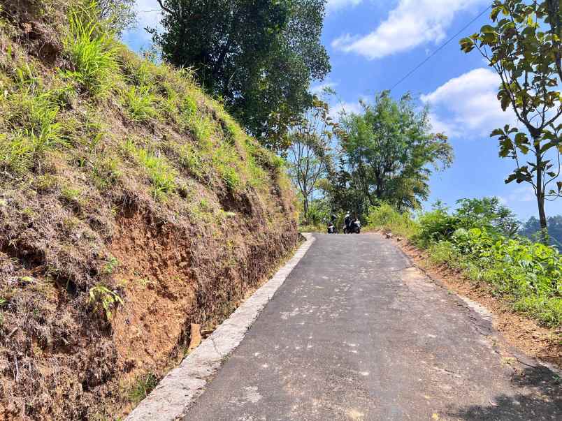 tanah udara dingin 3500m kota wisata kemuning