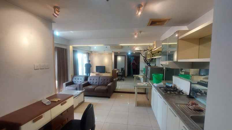 termurah apartemen waterplace 2br pakuwon indah