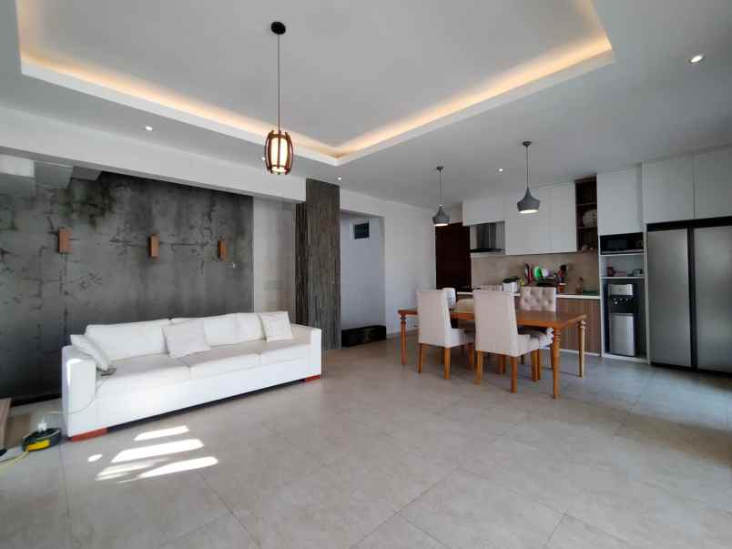 villa seminyak semi furnished pool