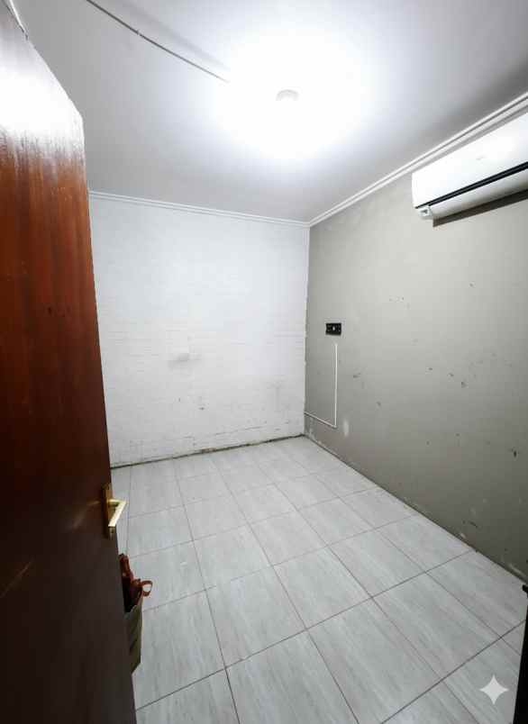 1 menit ke tol sawangan komplek bdn