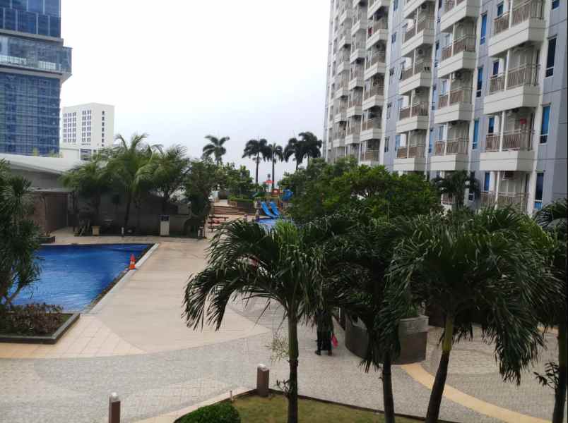 apartemen tanglin tipe 2br kosongan view pool