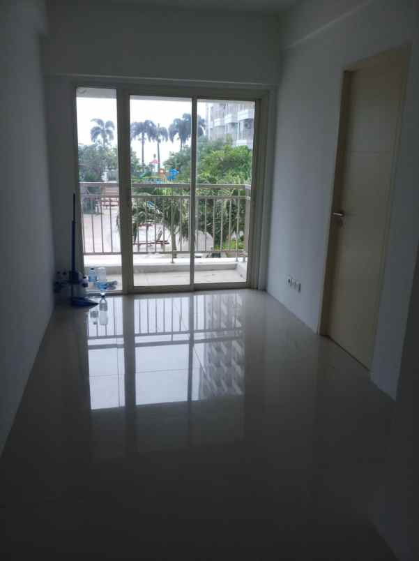 apartemen tanglin tipe 2br kosongan view pool